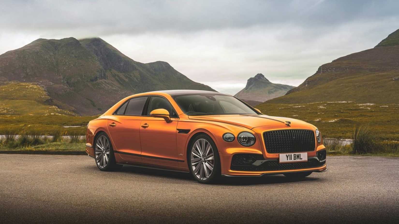 2023 Bentley Flying Spur Speed front