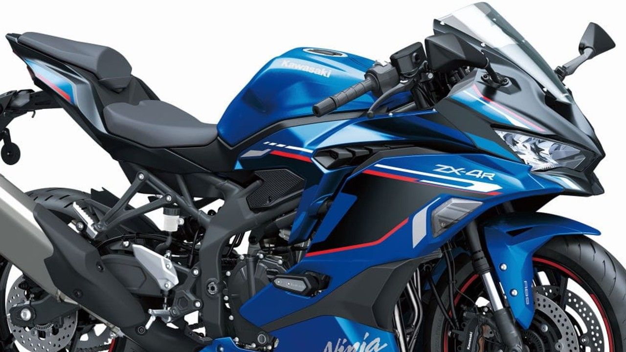 The Japan-Spec Kawasaki Ninja ZX-4R Will Leave You Green