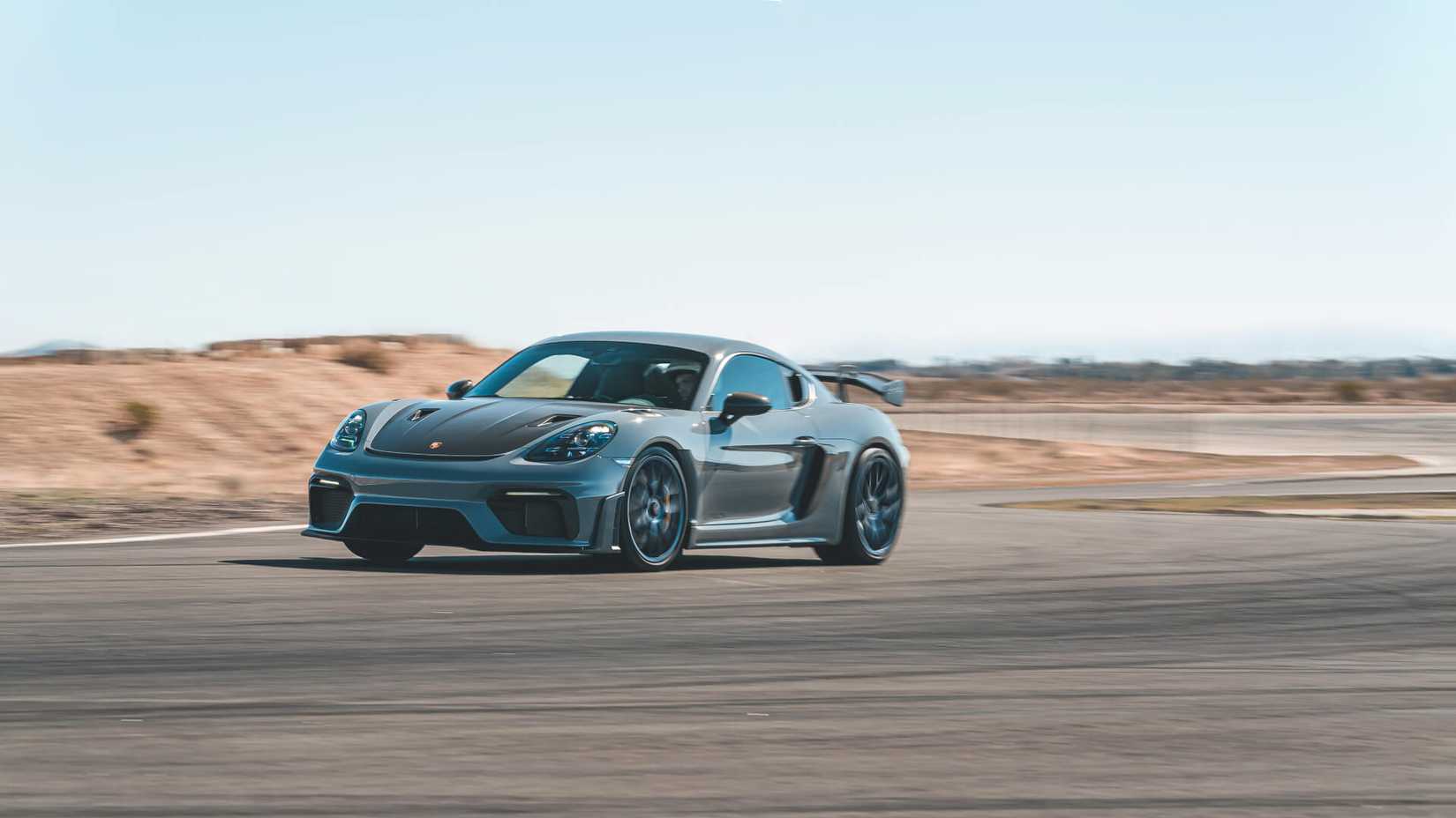 718 Cayman GT4 RS