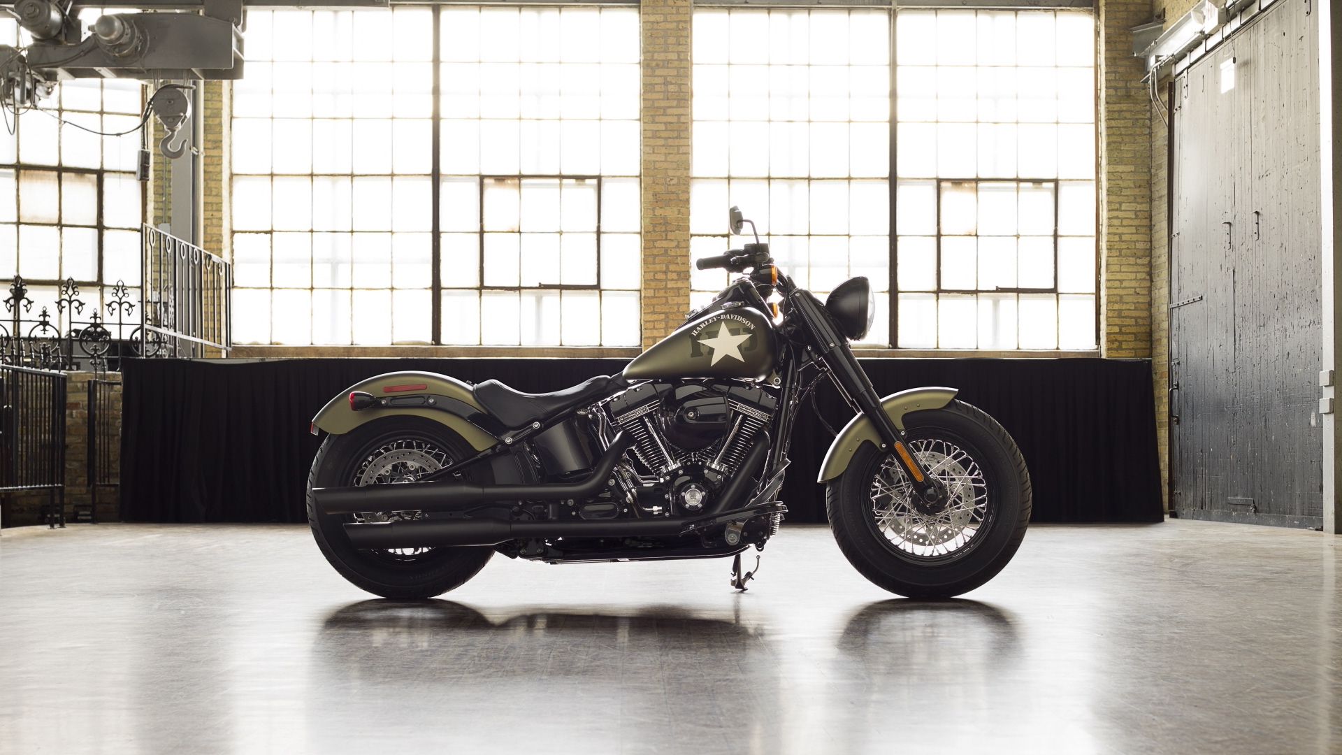 10 Things We Like About The Harley-Davidson Softail Slim, image size:1920x1080