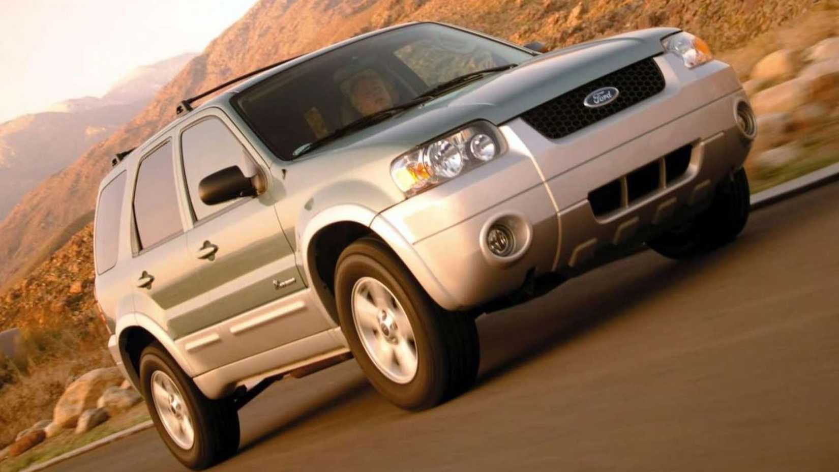 Front 3/4 shot of a 2005 Ford Escape Hybrid driving