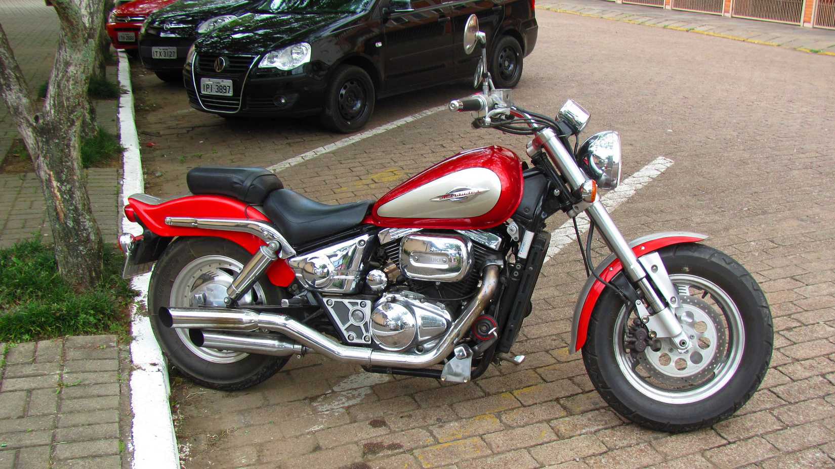 Suzuki Marauder