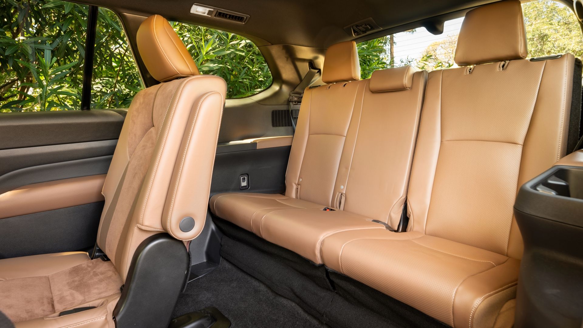 The Real Difference Between The Toyota Highlander And Grand Highlander
