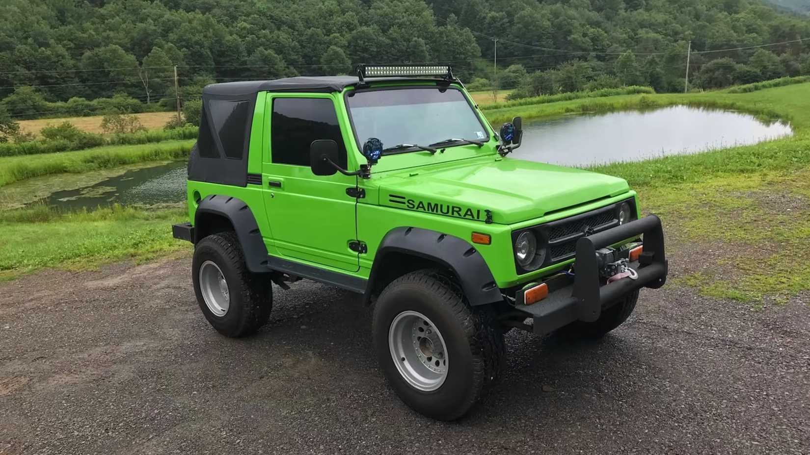 Suzuki Samurai 1995 restaurado