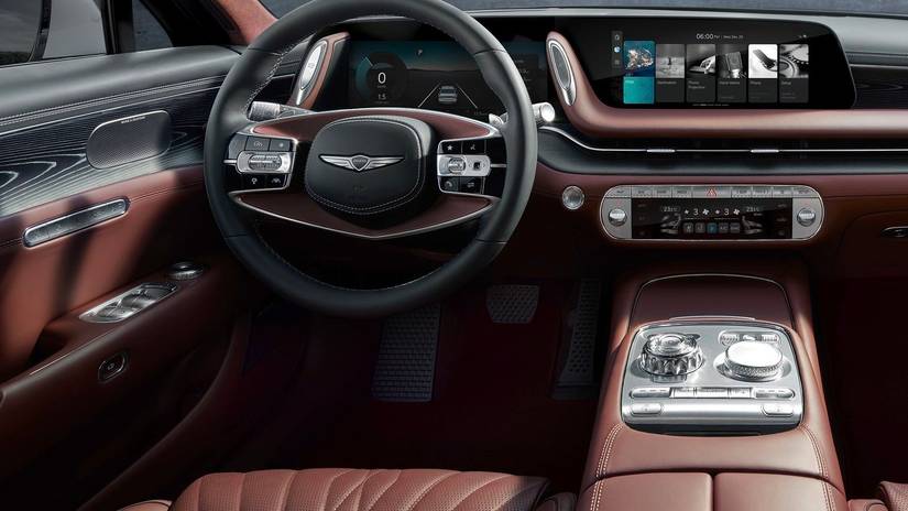 2023 Genesis G90 interior