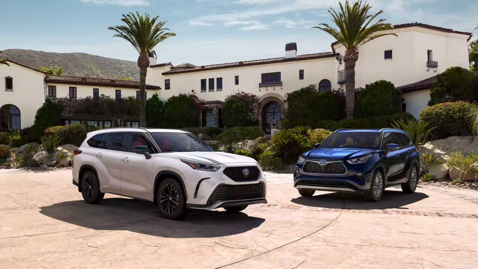 2023 Toyota Highlander Hybrid model lineup