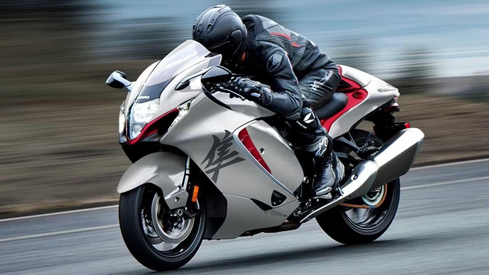Harley Fat Boy vs. Suzuki Hayabusa: How Two Iconic Bikes Rewrote Rules