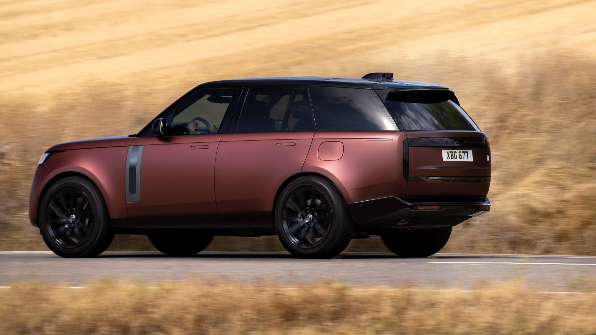 This Plug-In Hybrid SUV Offers More Than 50 Miles Of All-Electric Range