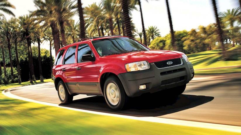 Red 2003 Ford Escape