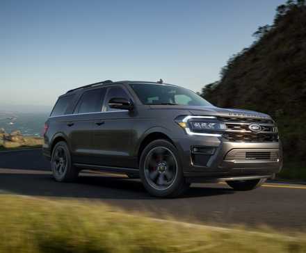 A front 3/4 action shot of a 2022 Ford Expedition Stealth Edition Performance Package