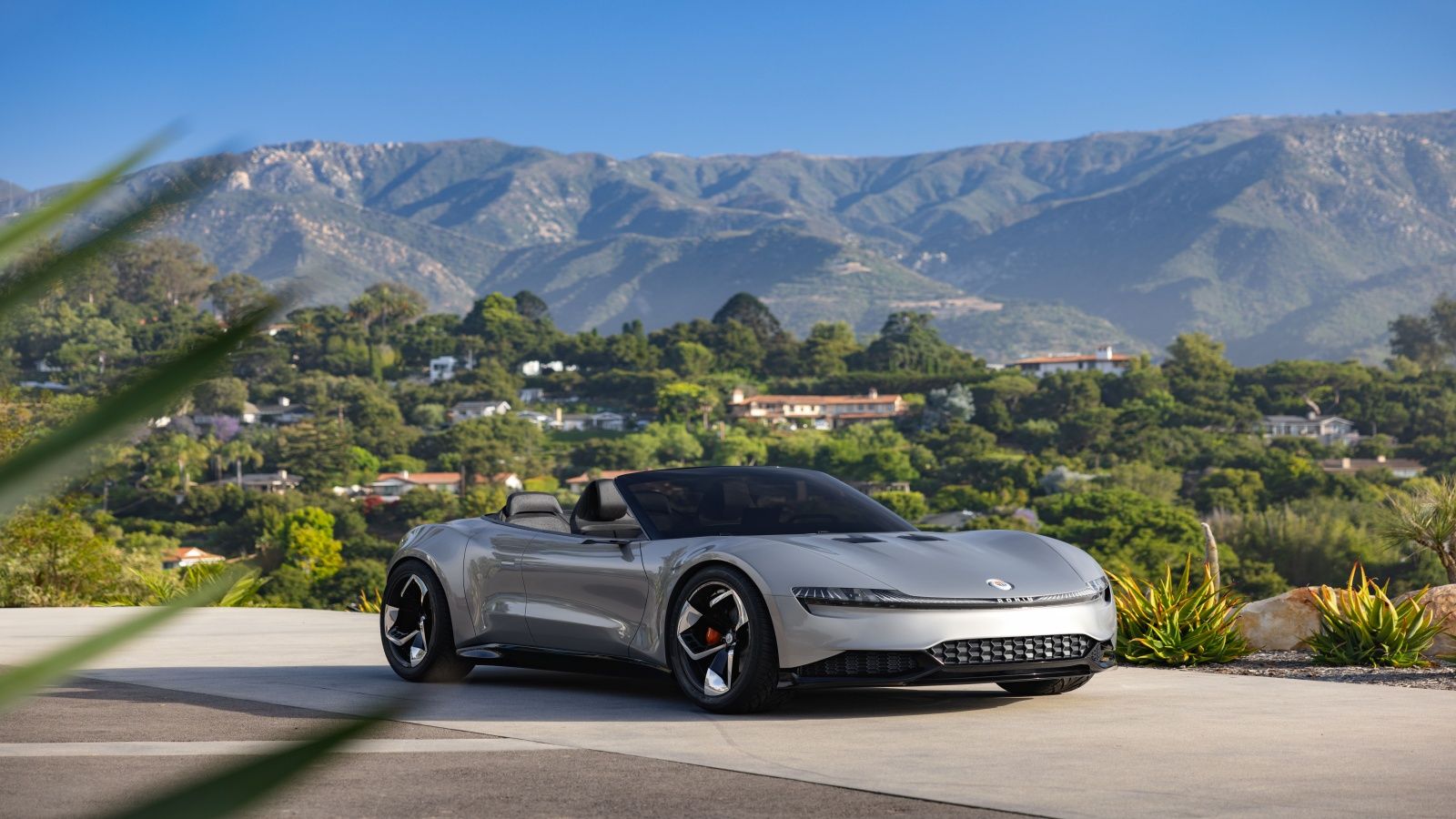 Silver Fisker Ronin EV