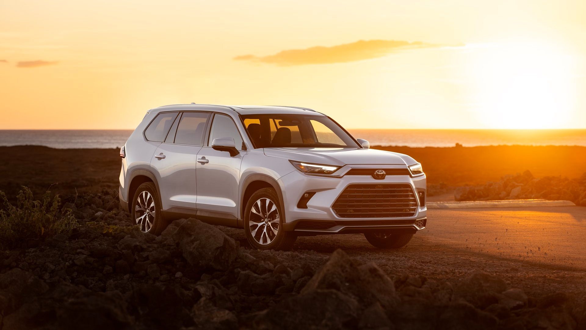 2024-toyota-grand-highlander-