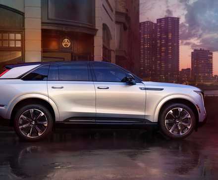 2025 Cadillac Escalade IQ Sport Exterior