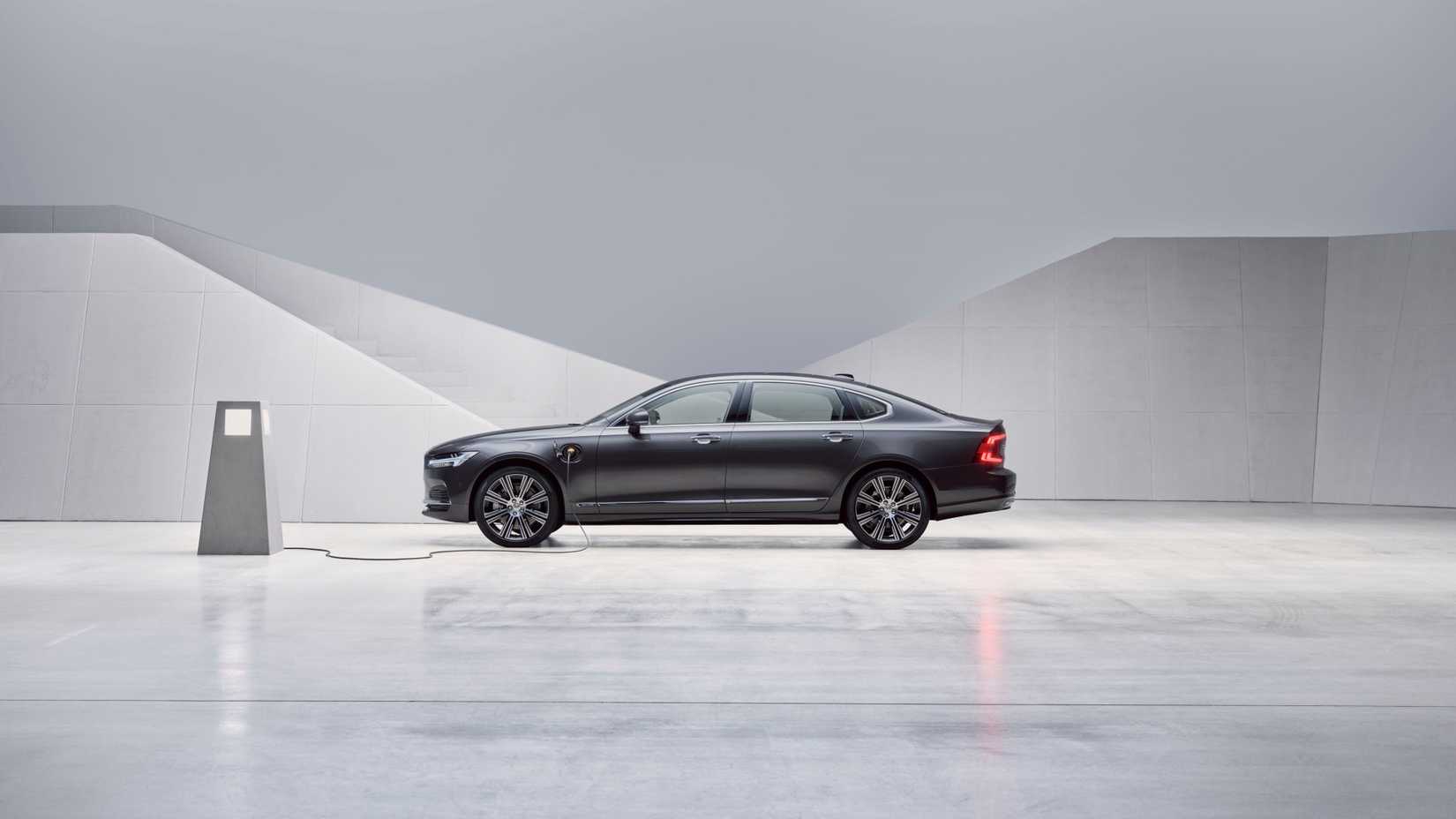Carregamento de recarga preto 2024 Volvo S90