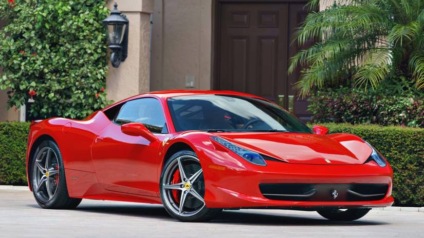 Red 2013 Ferrari 458