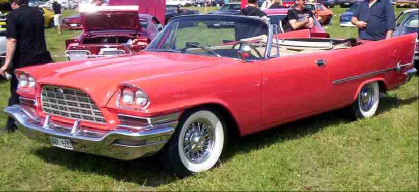 Red convertible Chrysler 300C