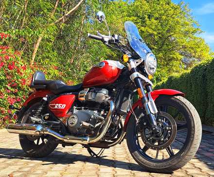 Royal Enfield Super Meteoro 650