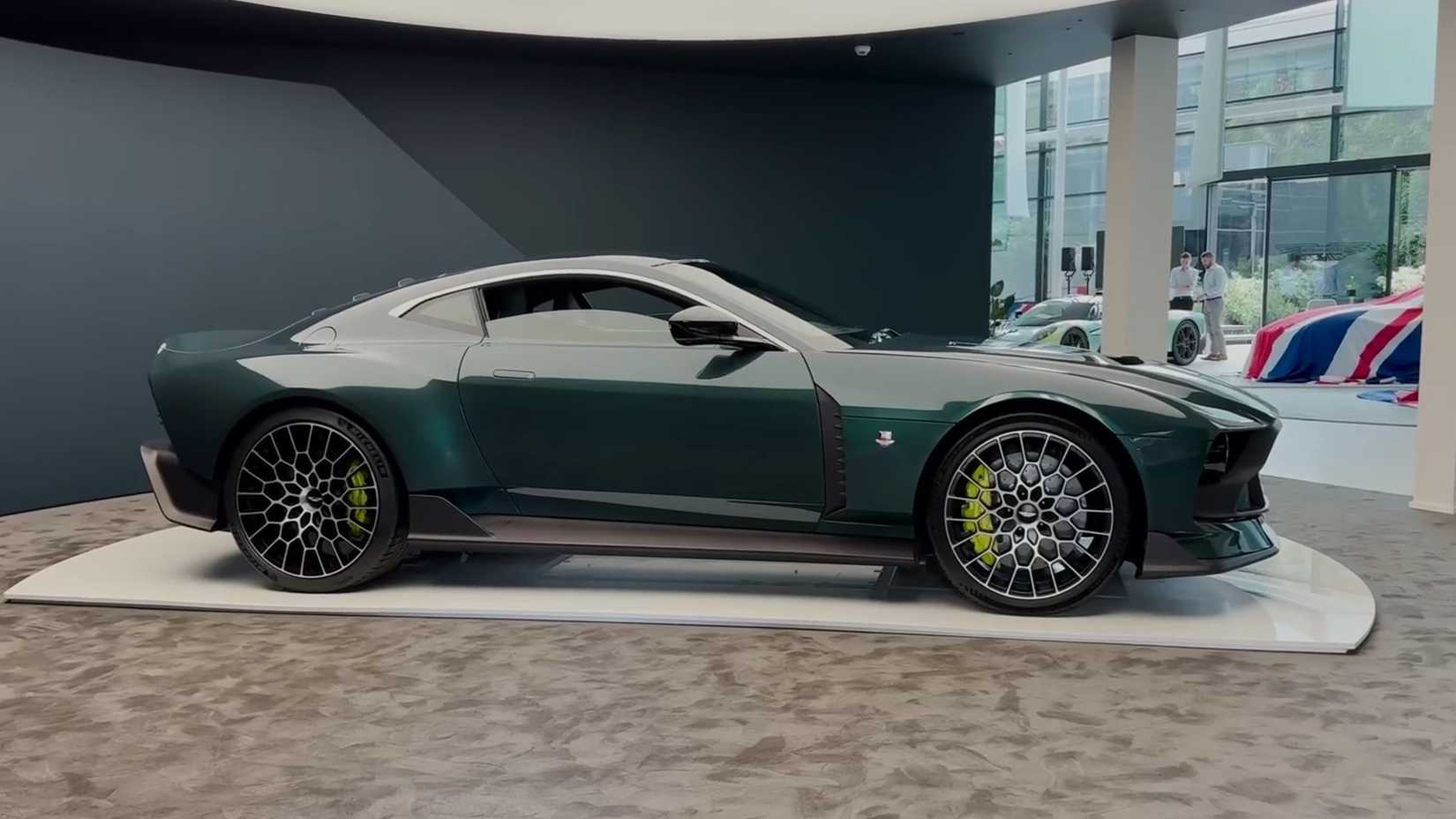 Aston Martin Valor
