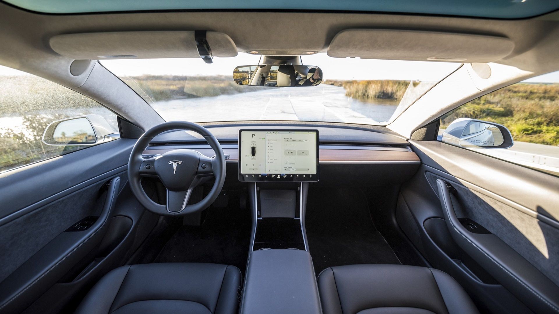 Comparison: Tesla Model S vs. Model 3