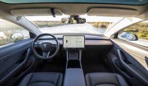 Comparison: Tesla Model S vs. Model 3