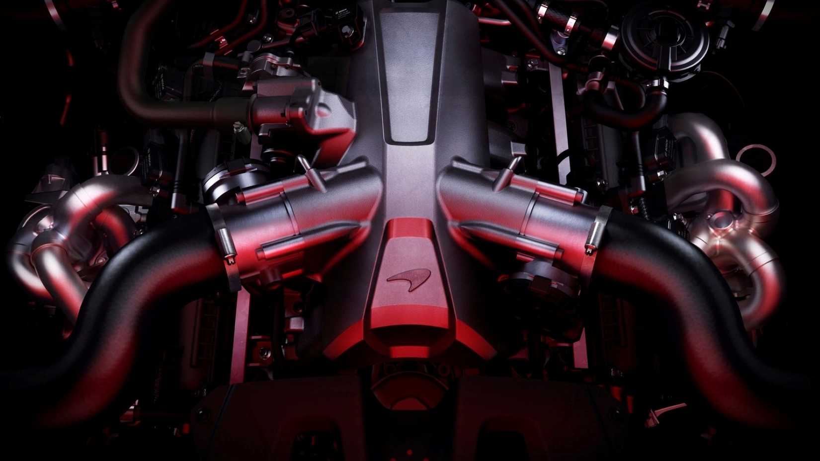The M840T V-8 engine in the 2018 McLaren 720S
