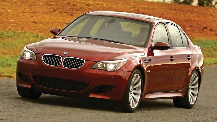 Red 2006 BMW M5