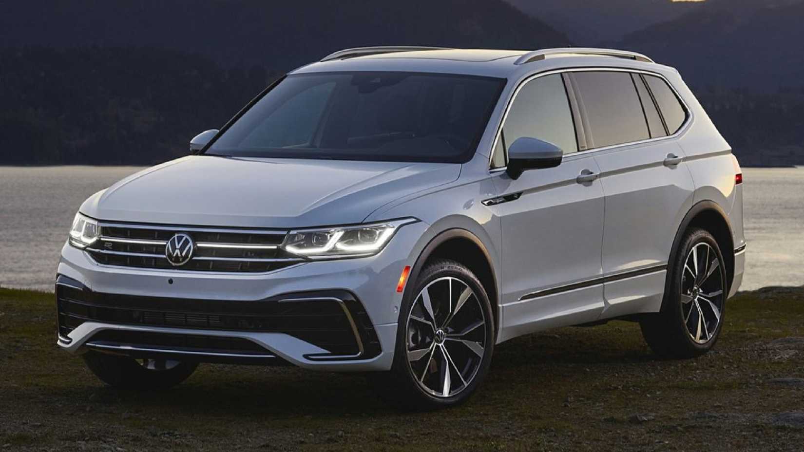 A parked 2023 Volkswagen Tiguan