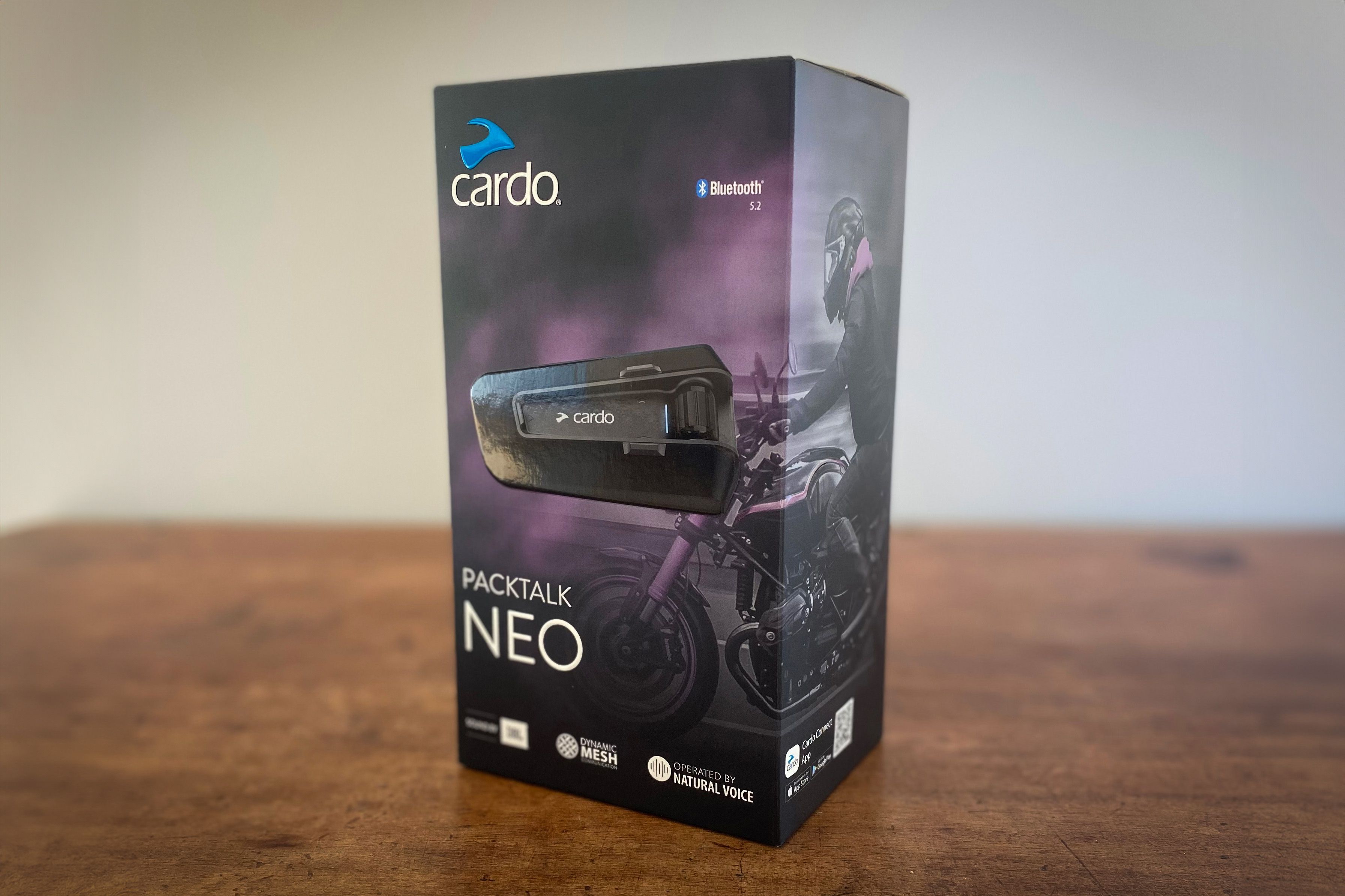 美品　cardo PACKTALK NEO cardo_pack_talk_neo_headset_75