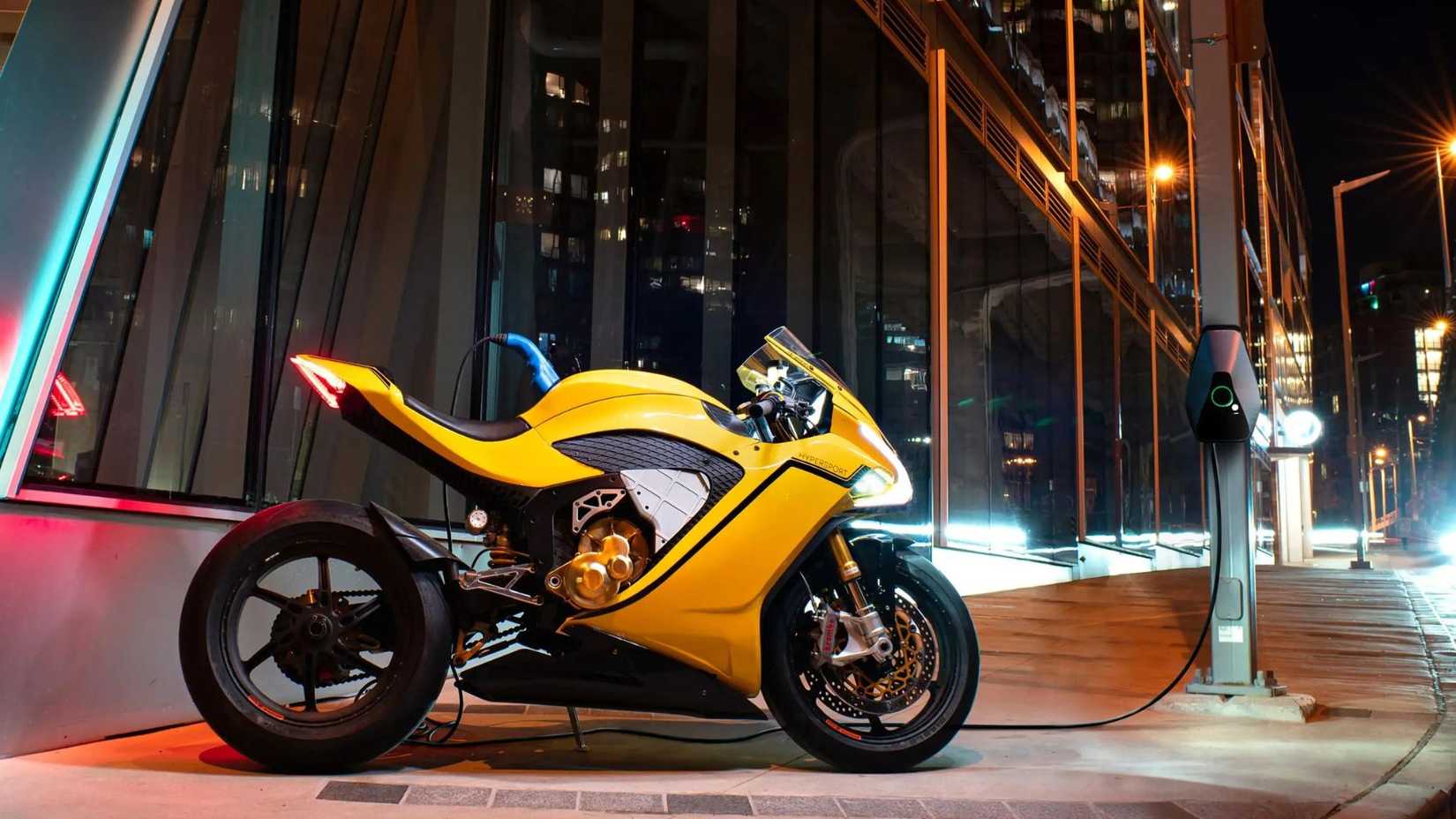 10 Sports Bikes That Deliver Big Performance With Killer Looks