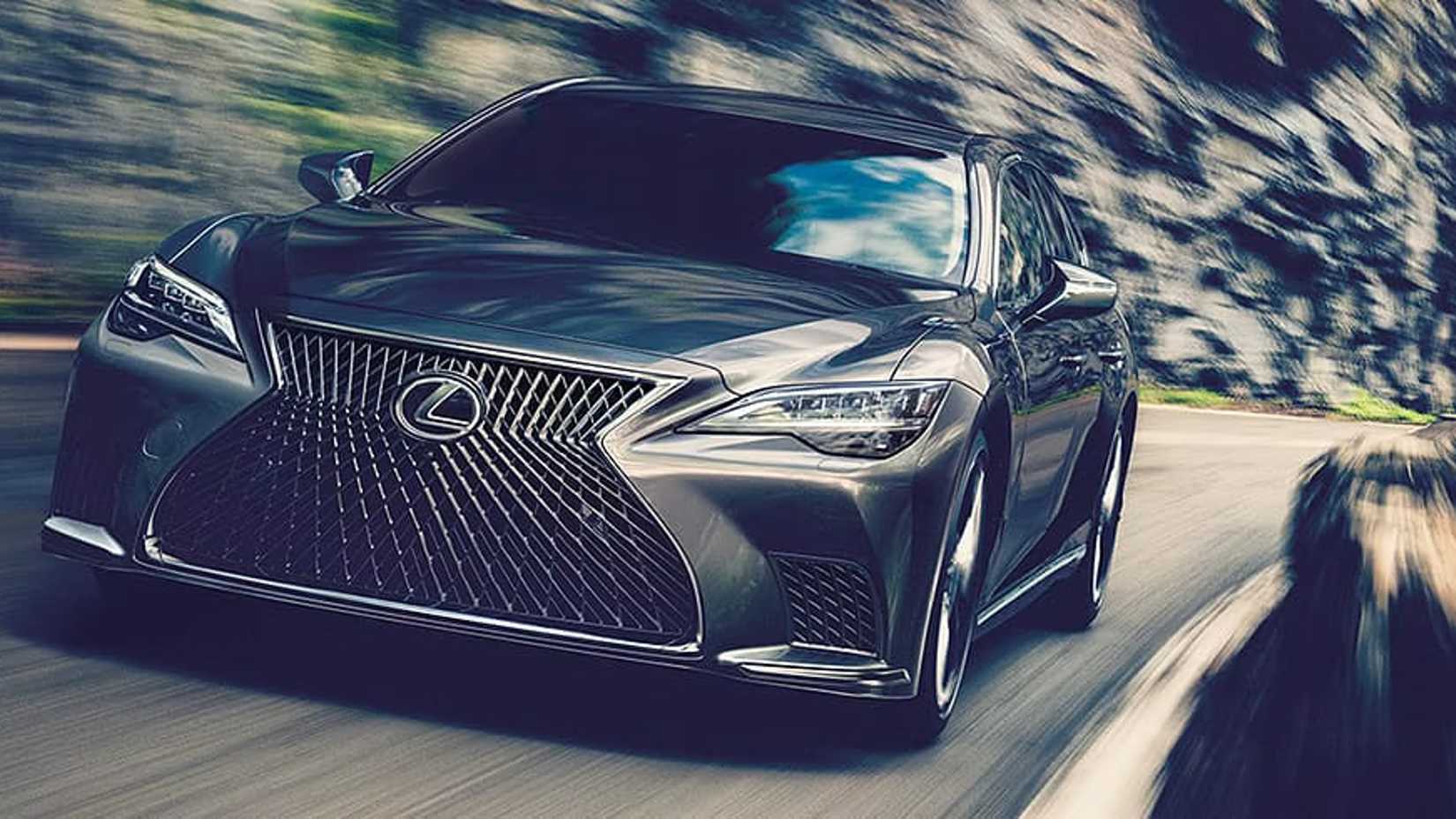 2023 Lexus LS 500h 