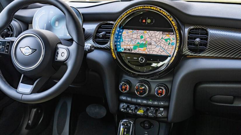 Mini Inside Electirc 10 Things To Know About The Mini Cooper SE Electric