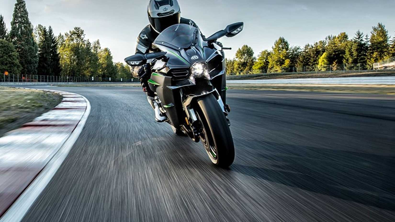 Kawasaki Ninja H2 on a Racetrack