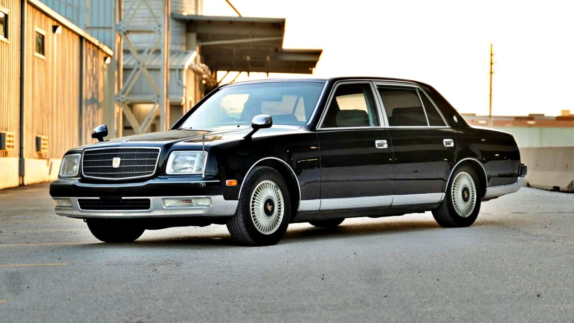 Why The Toyota Century V-12 Is The Ultimate Japanese Sleeper Car