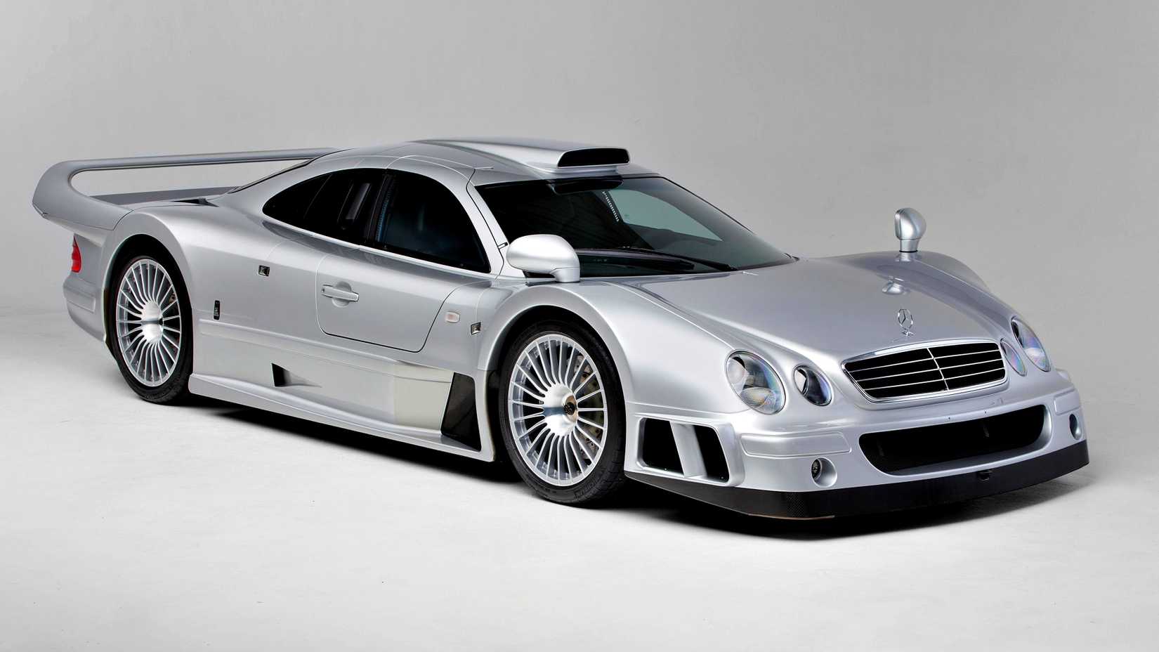 10 Fastest Cars With A V-12 Engine Ever Built