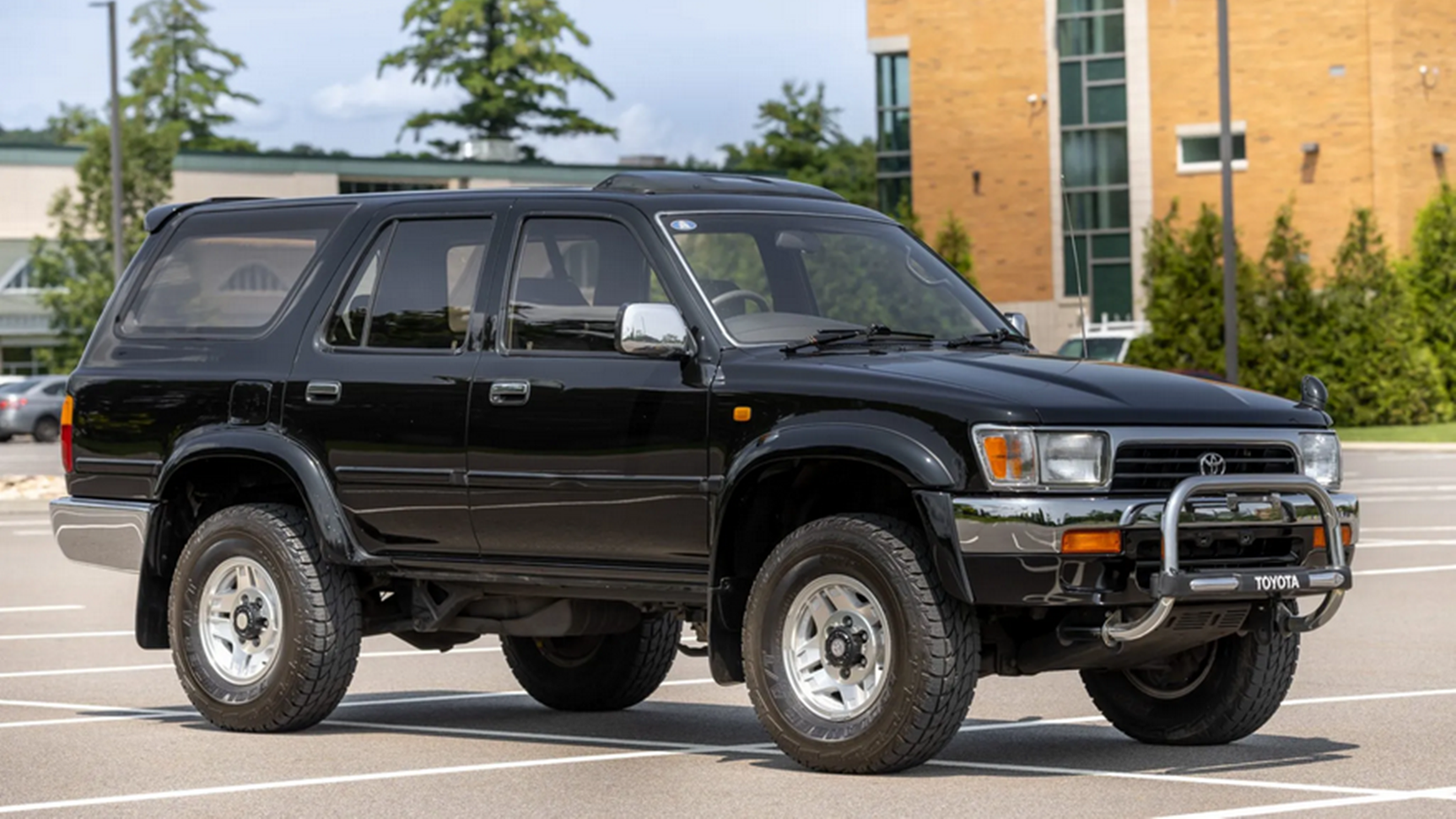 1994 Toyota 4Runner in blue parked in parking lot
