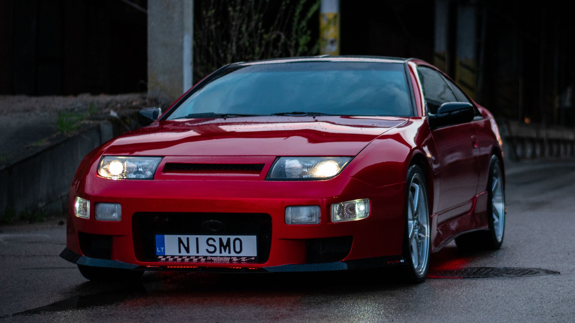 10 Things Everyone Should Know About The Nissan 300ZX Twin Turbo