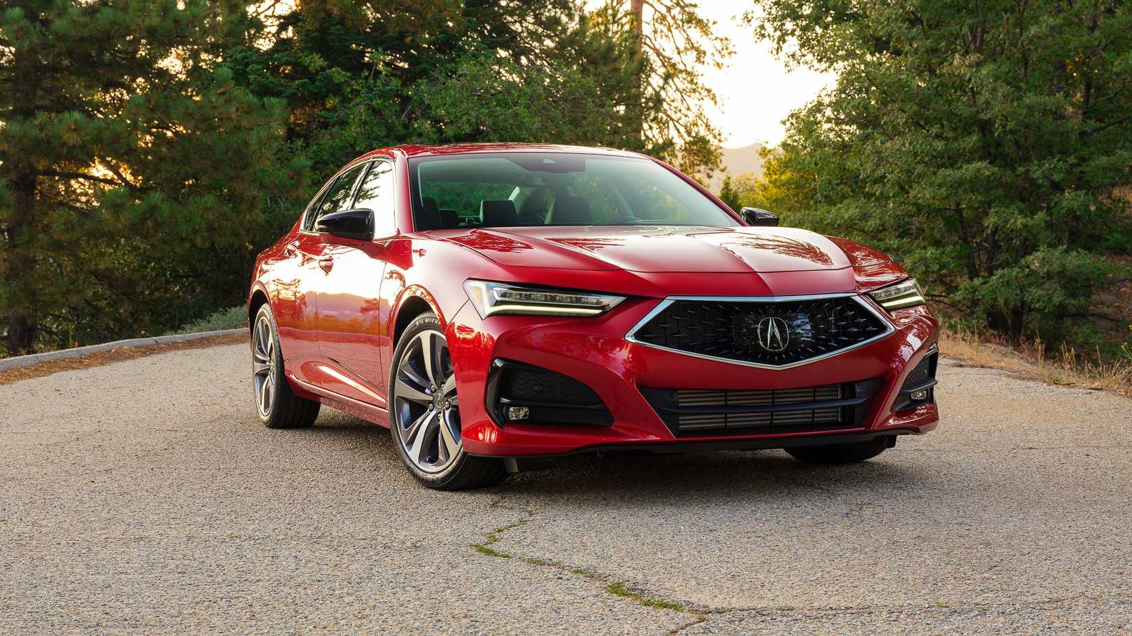 2023 vermelho Acura TLX estacionado
