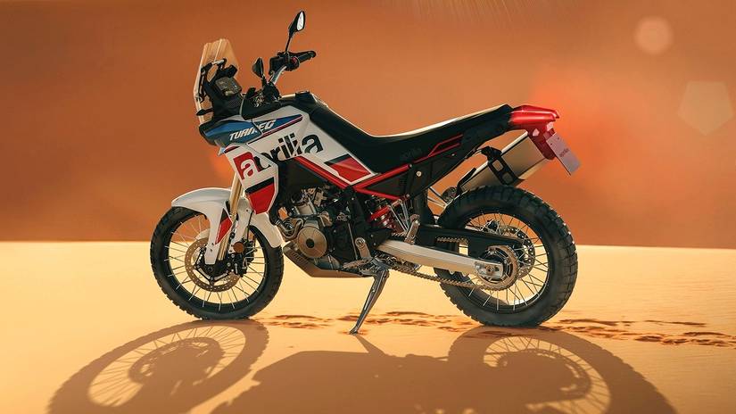 2024 Aprilia Tuareg 660 Dakar Podium Hero