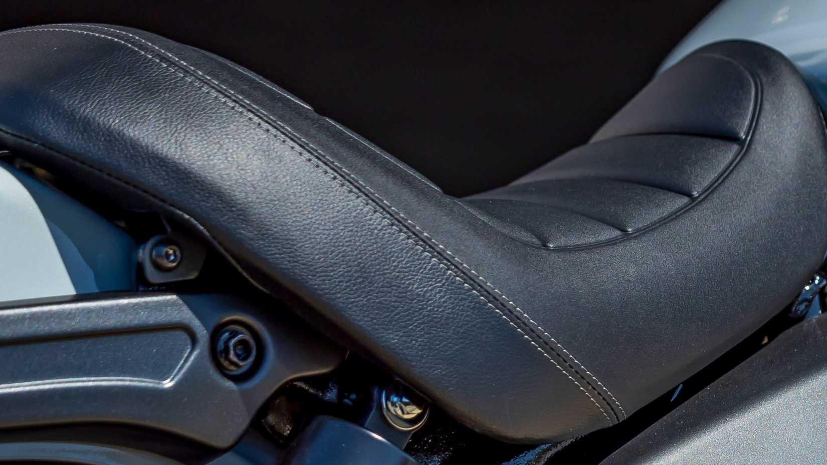 Detalhe aproximado do assento Honda Shadow Phantom