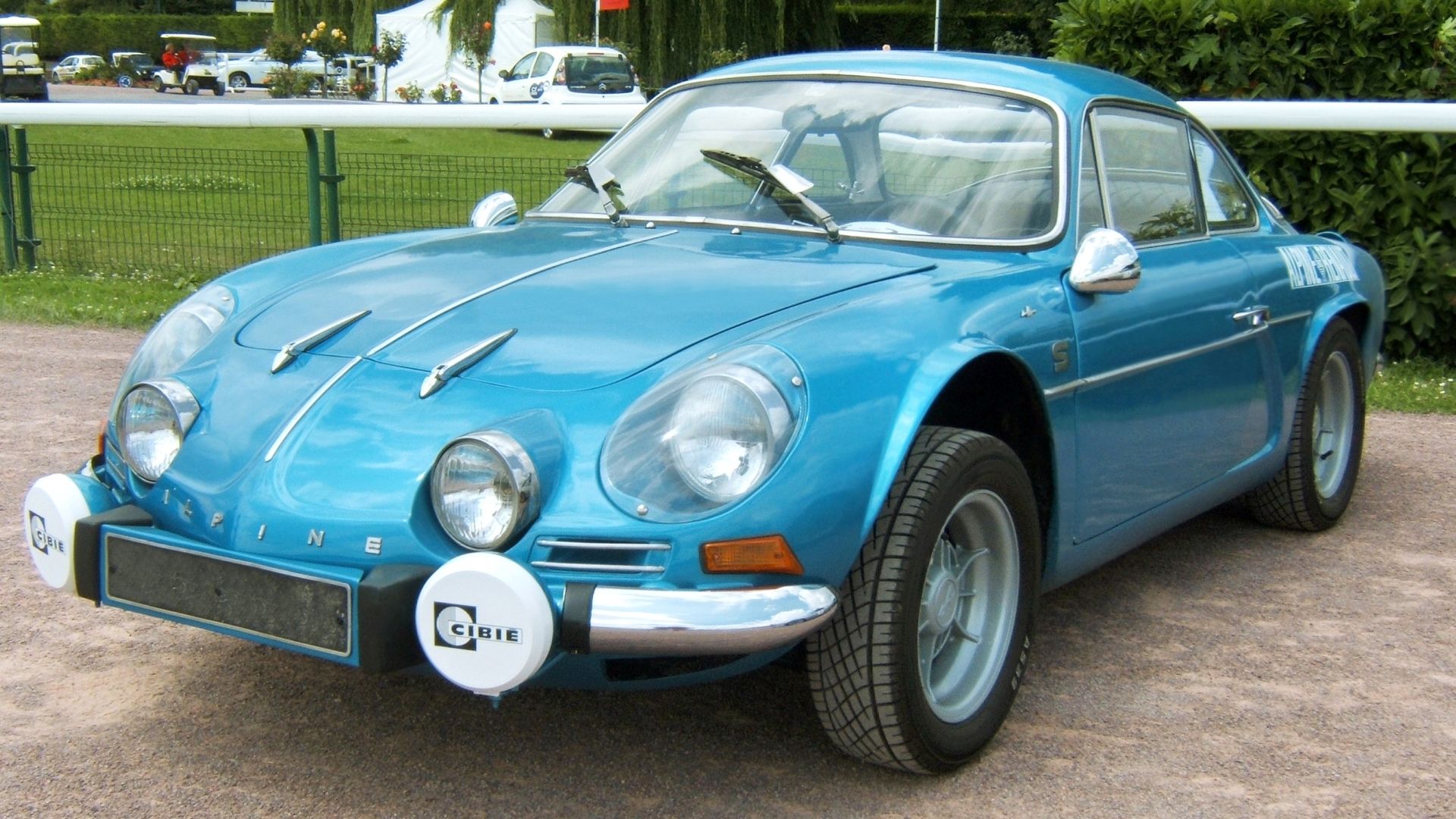 10 Iconic Cars From The 60s And 70s That Still Inspire Automotive ...