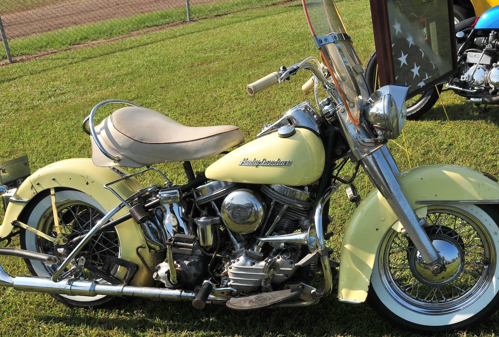 harley-davidson-hydra-glide-