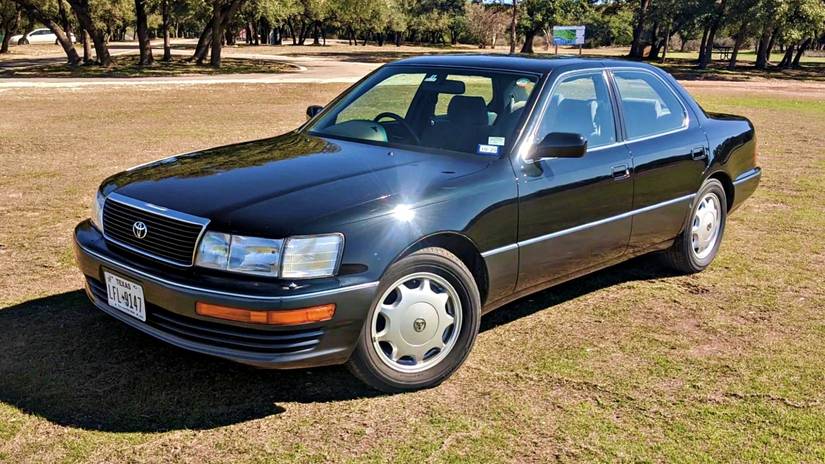 Black 1993 Toyota Celsior