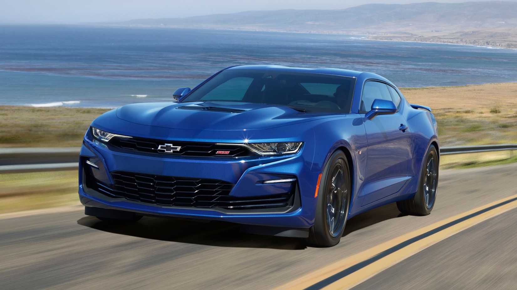 The 2020 Camaro SS front 3/4 view which sports an updated new front fascia derived from the beloved 2019 SEMA concept car.
