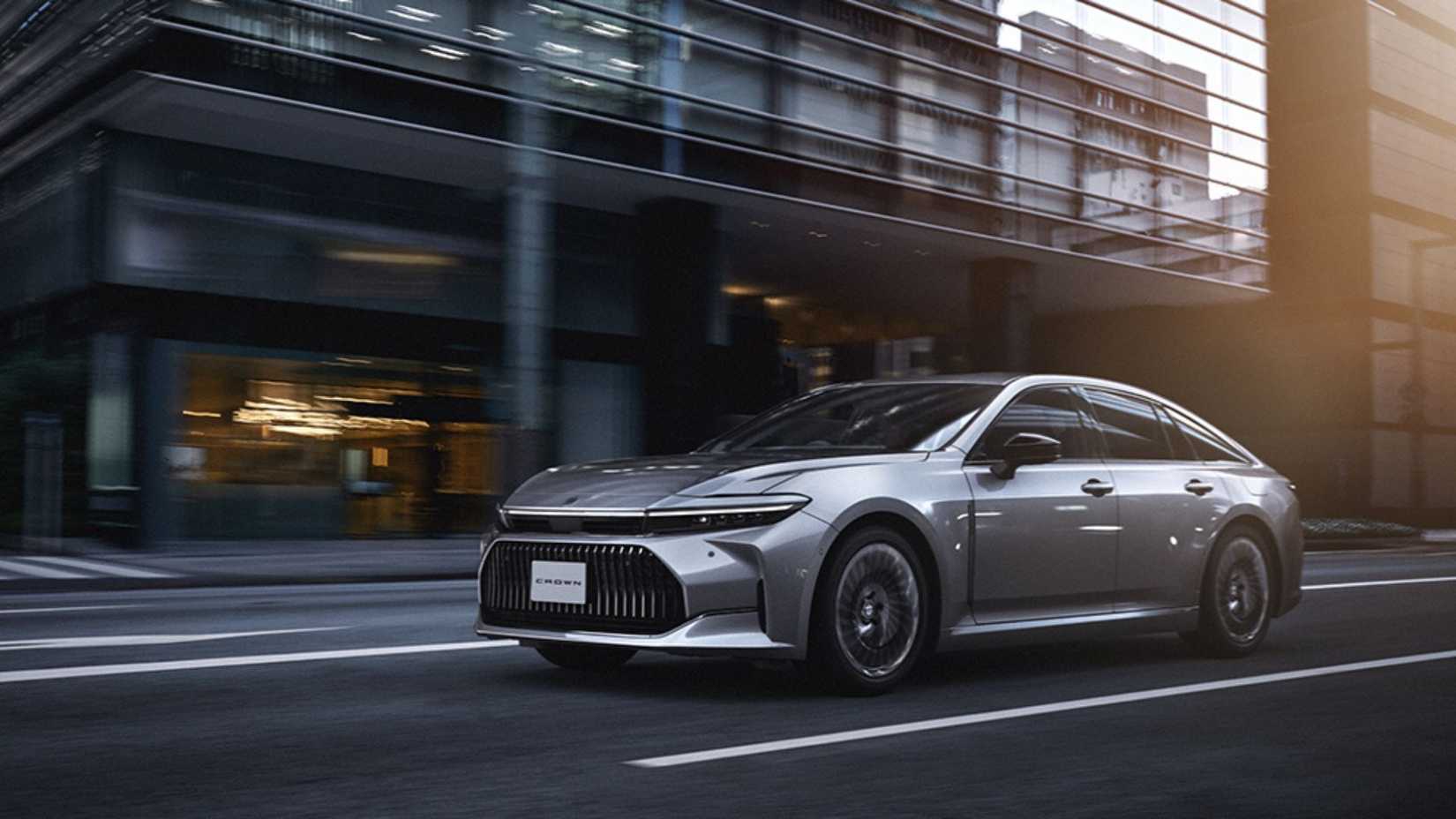 2024 Toyota Crown Z (FCEV)