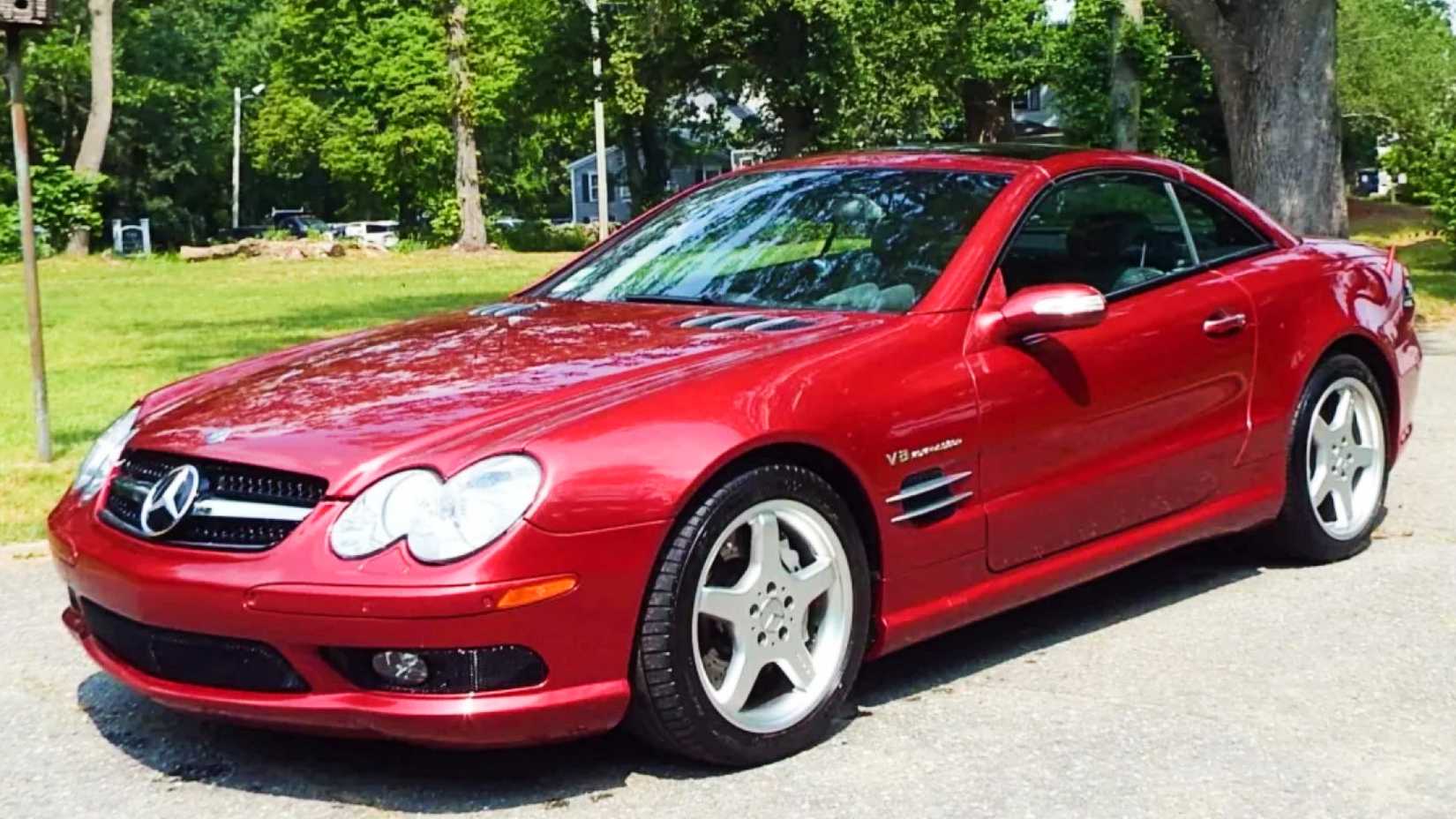 2006 Mercedes-Benz SL55 AMG profile shot
