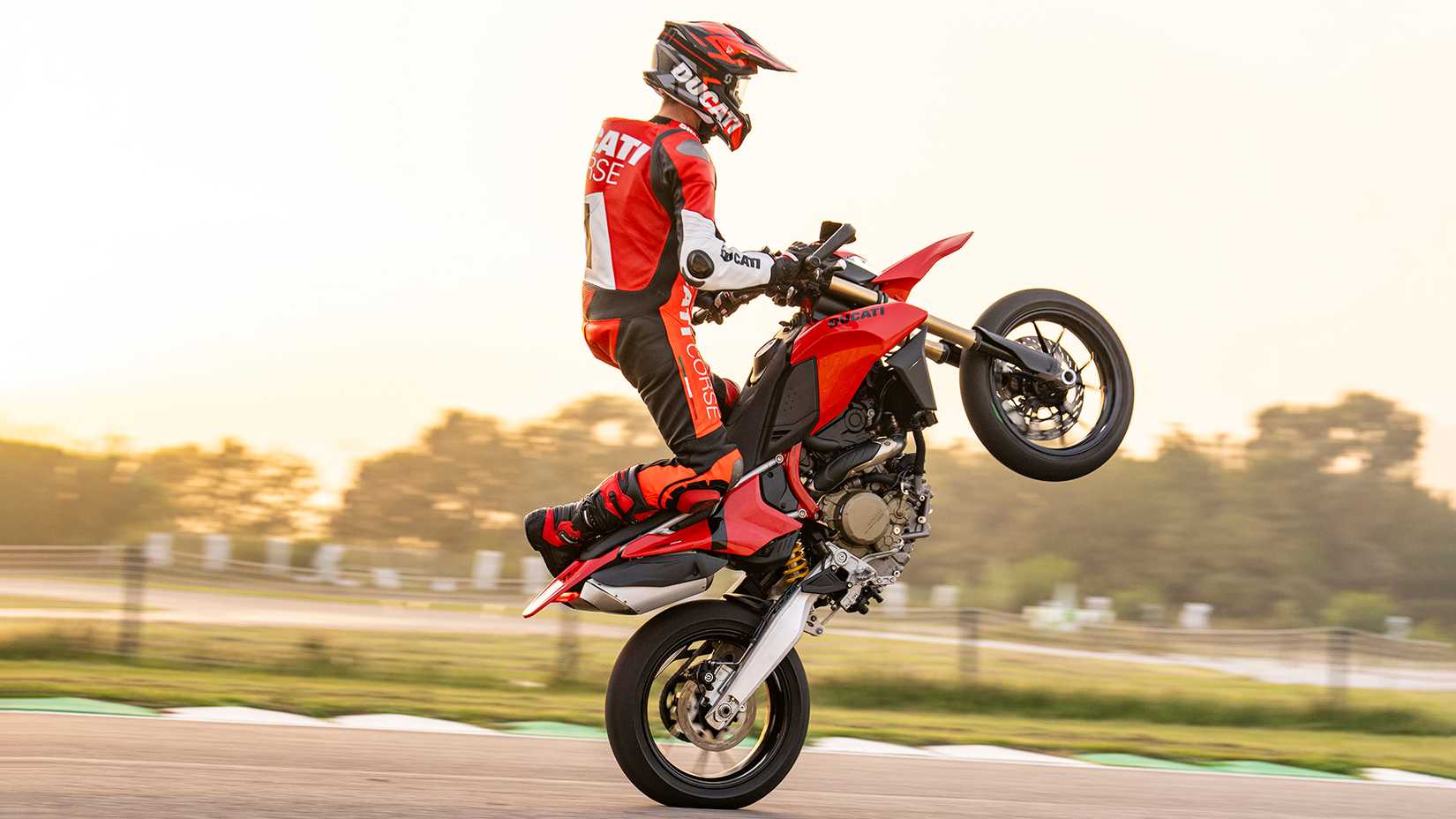2024 Ducati Hypermotard 698 Wheelie