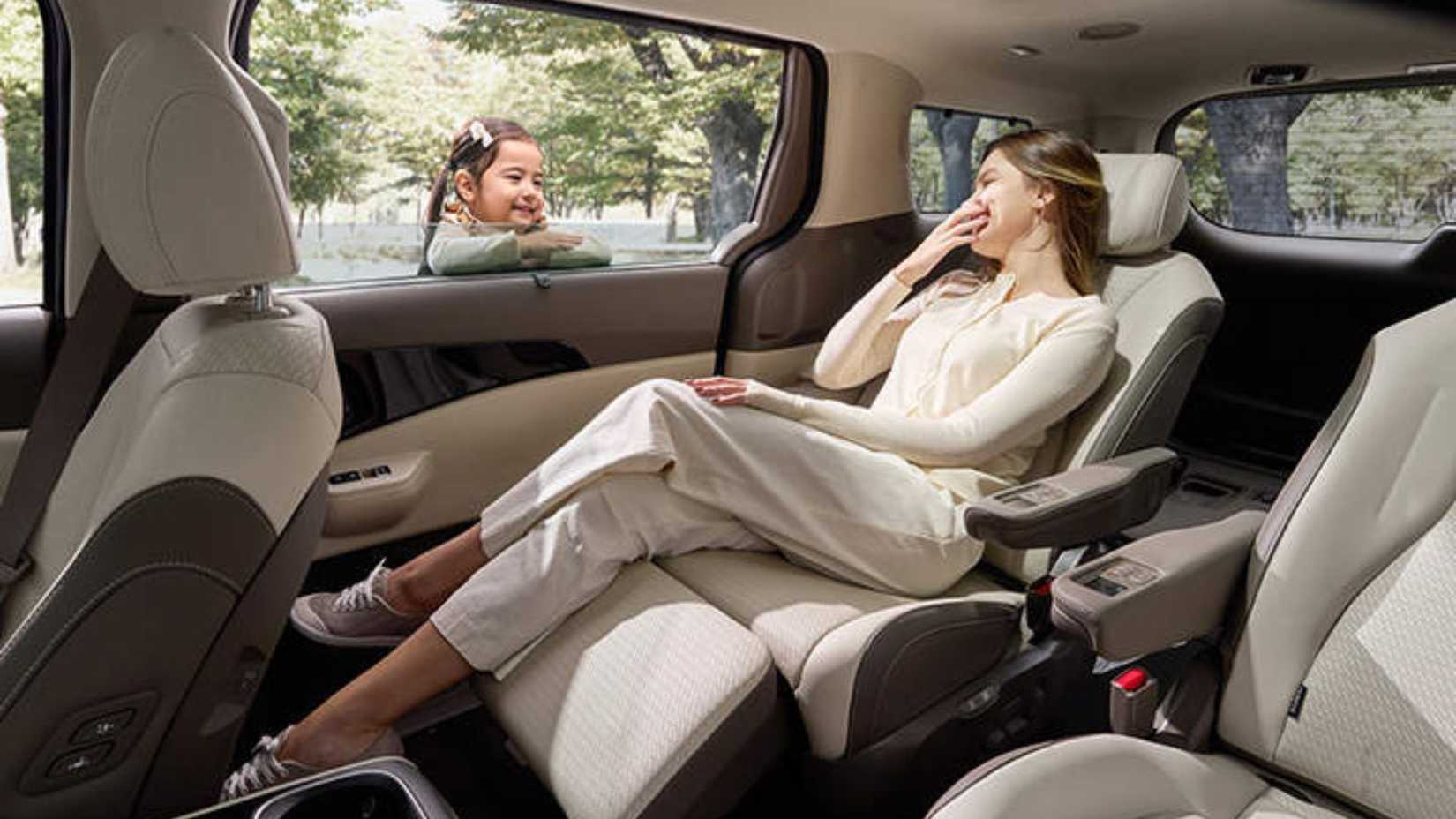 2025 Kia Carnaval Híbrido