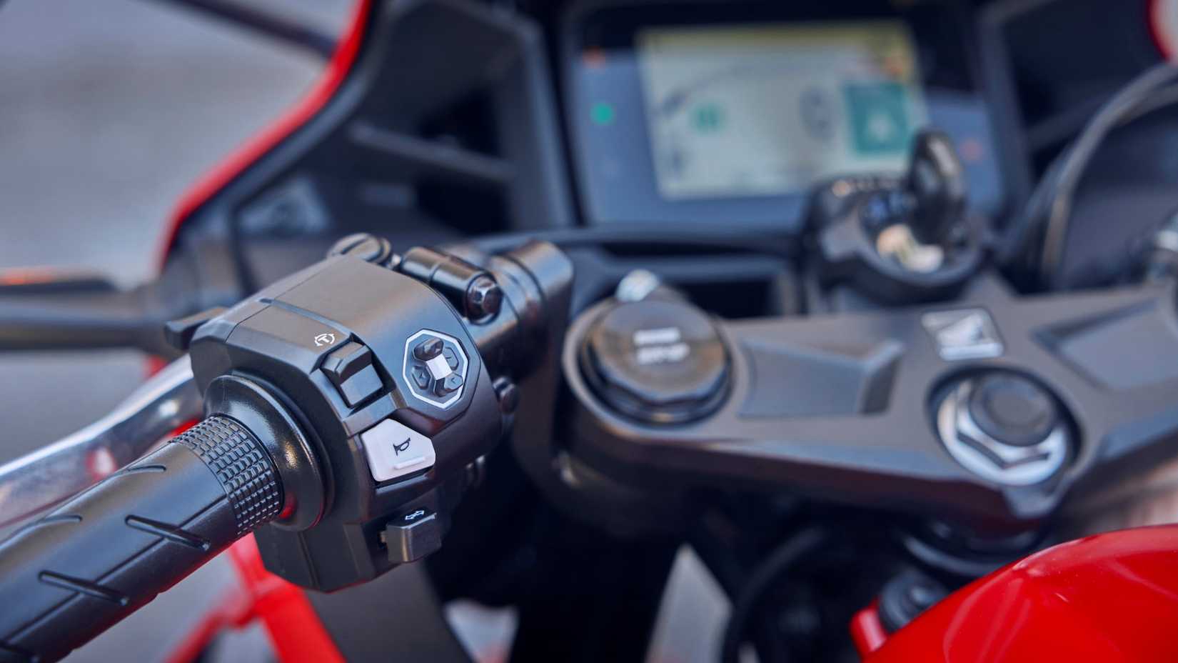 2024 Honda CBR500R Switchgear