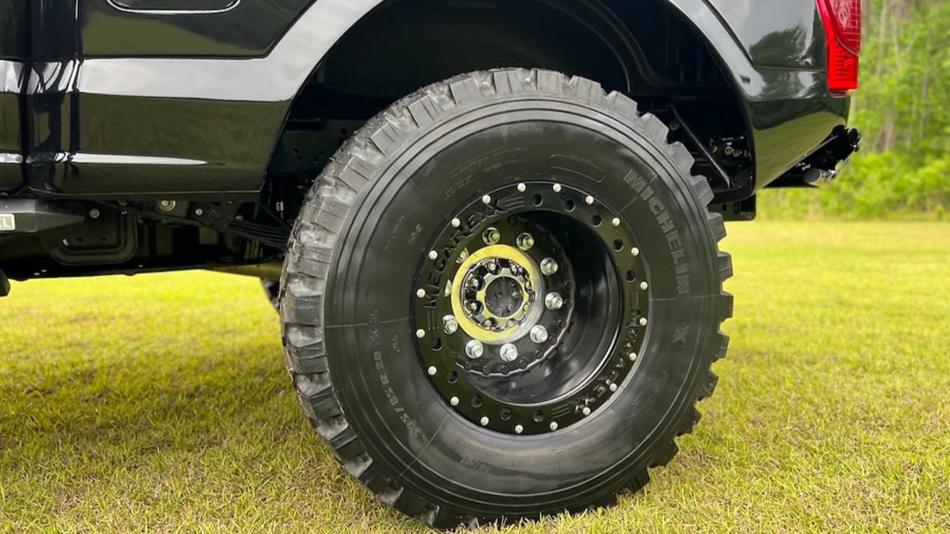 Here's What Makes The MEGAREXX MegaRaptor The Ultimate Ford Raptor