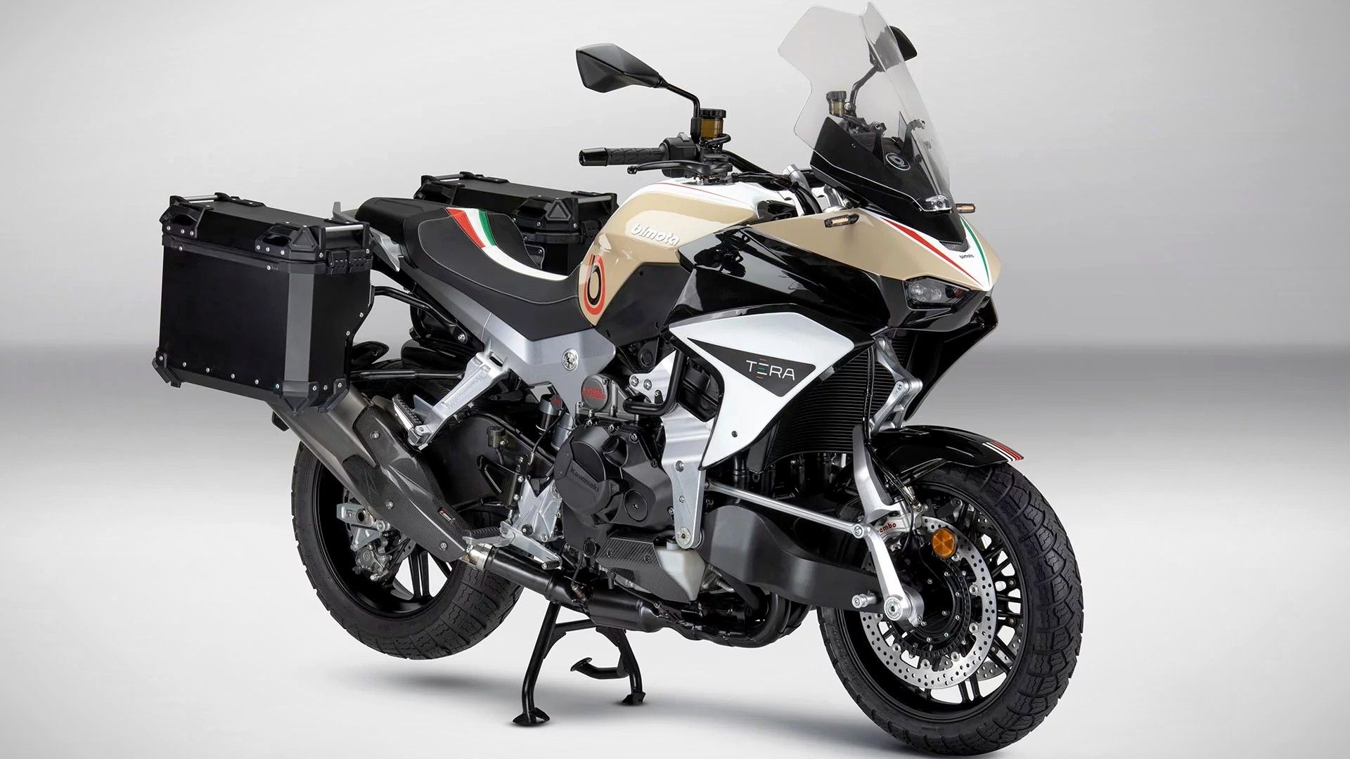 Bimota Tera Hero Sand